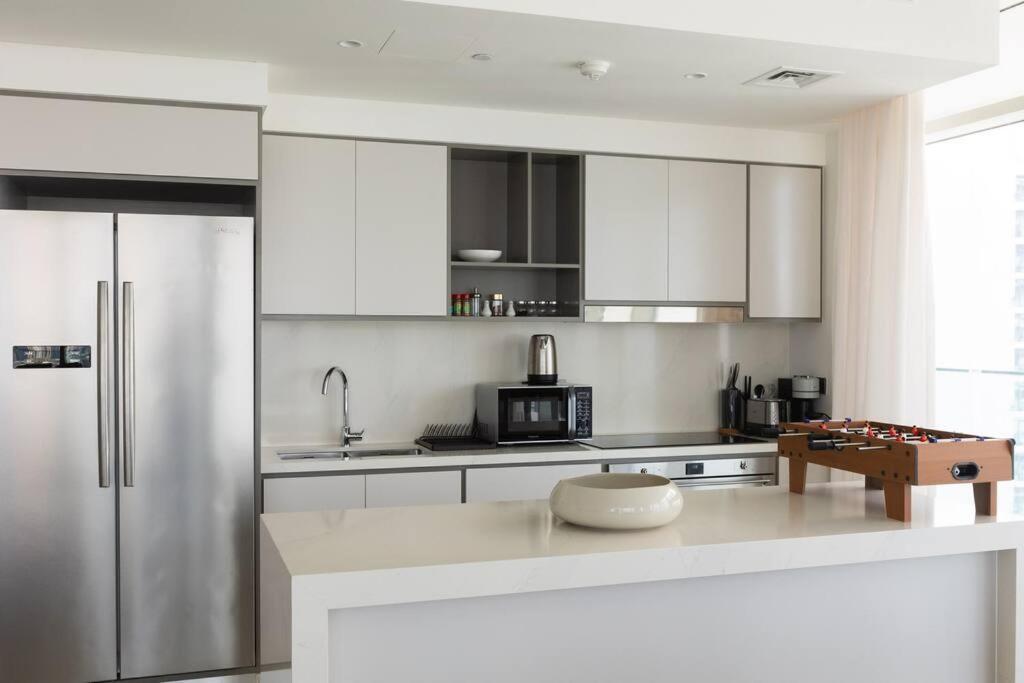 Apartment New 3bdr In Sunrise Bay With Own *