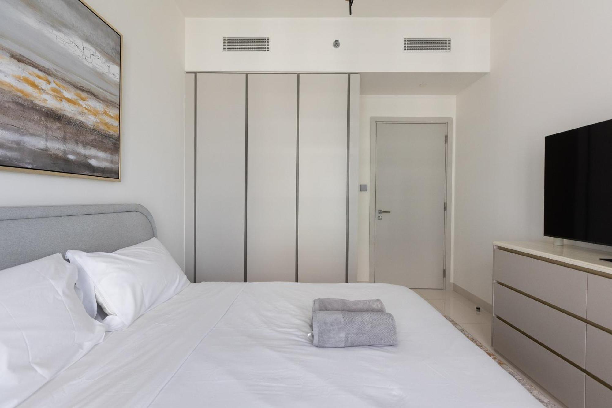 New 3bdr In Sunrise Bay With Own Apartment Dubai