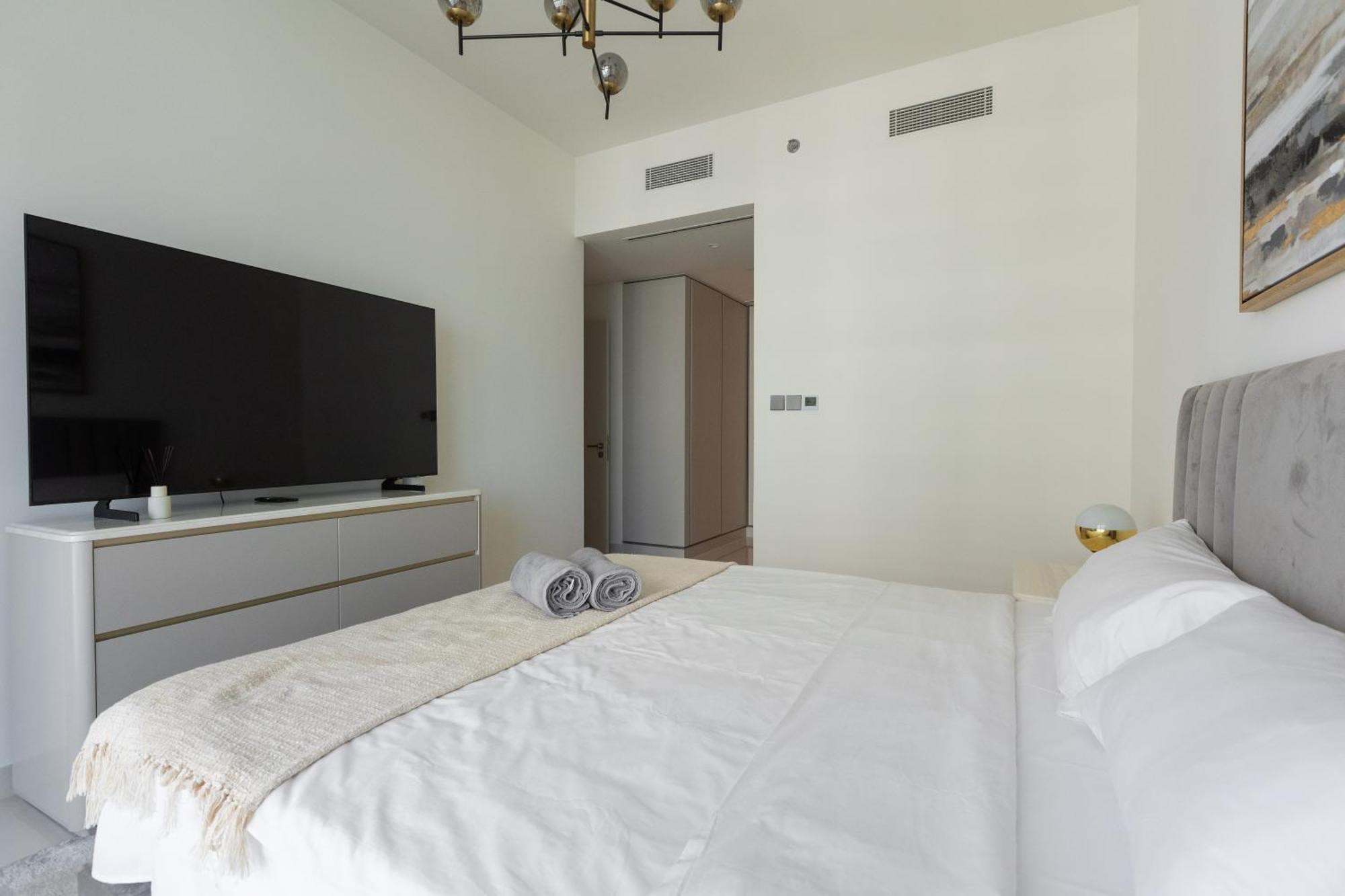 Apartment New 3bdr In Sunrise Bay With Own
