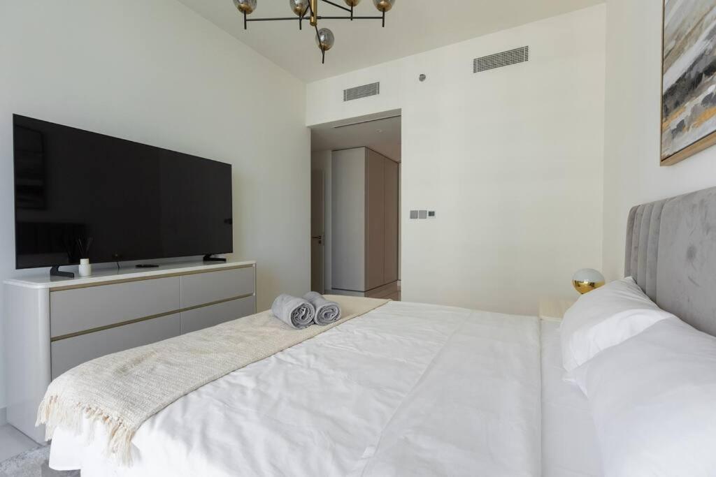 New 3bdr In Sunrise Bay With Own Apartment Dubai