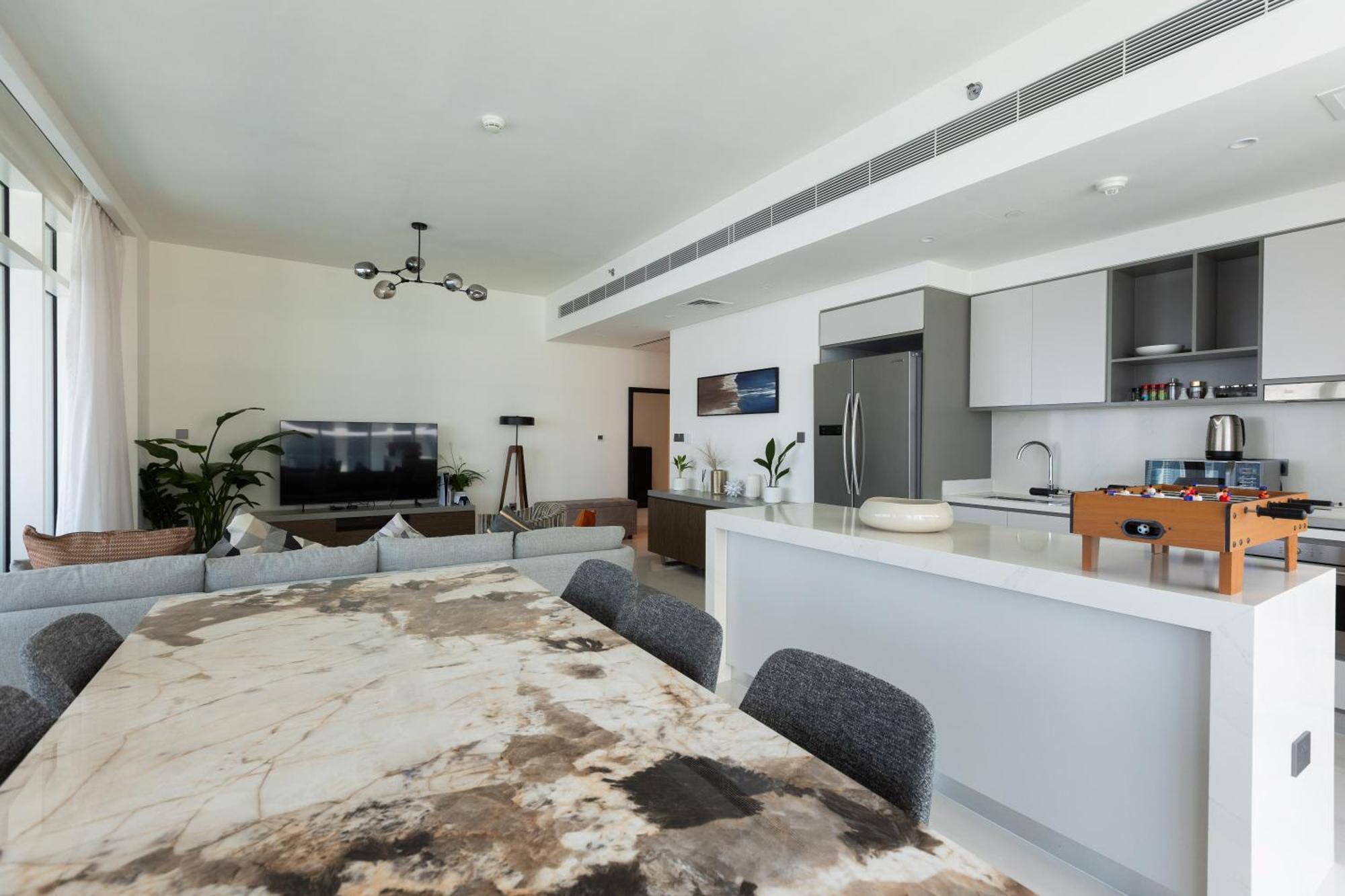Apartment New 3bdr In Sunrise Bay With Own *